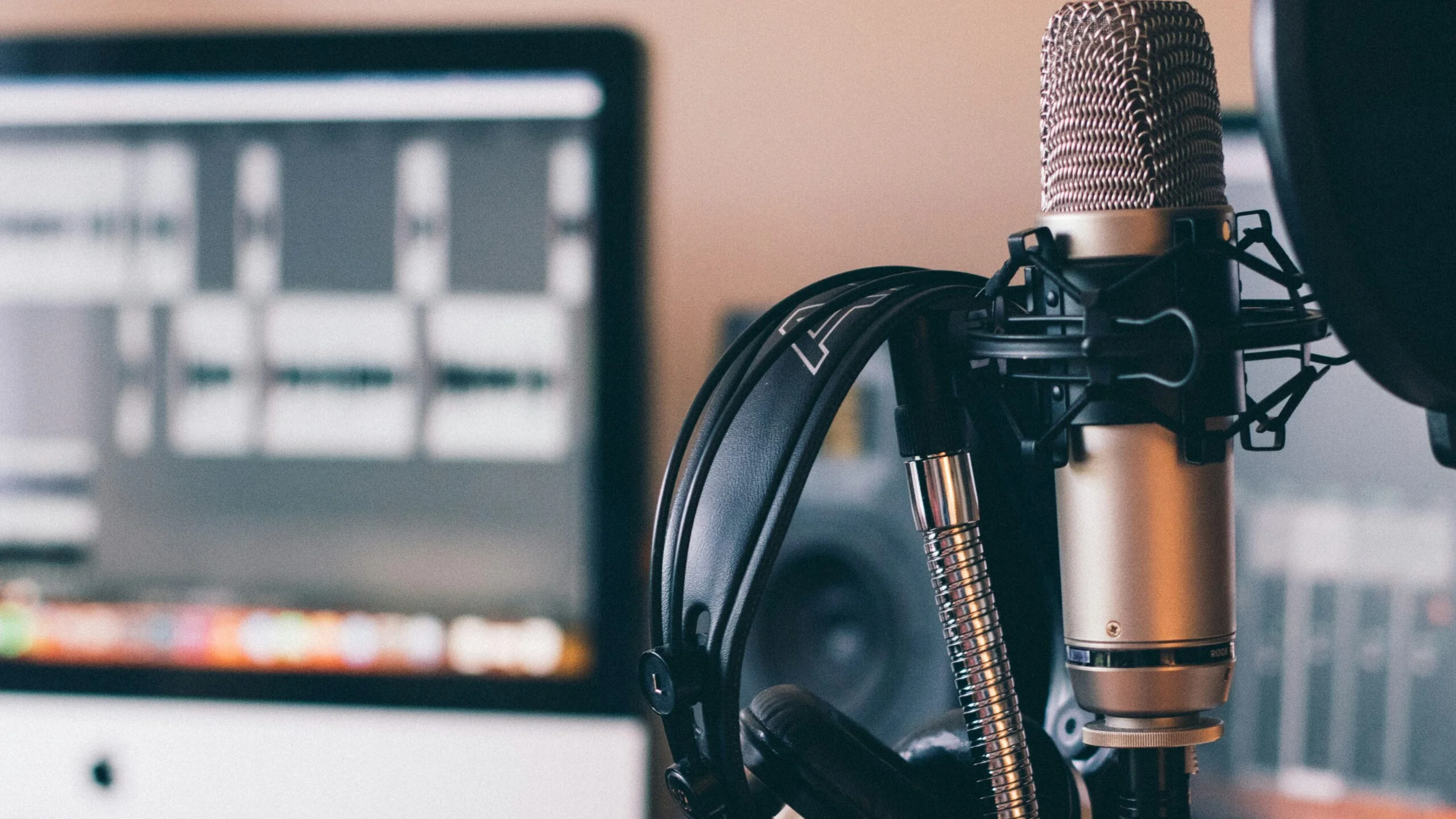 Novas oportunidades para pesquisadores e empreendedores são apresentadas no podcast Conexão FAPEMIG